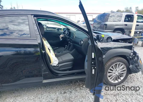 2020 Hyundai Kona Sel z USA, uszkodzony, nr VIN KM8K2CAA3LU521928